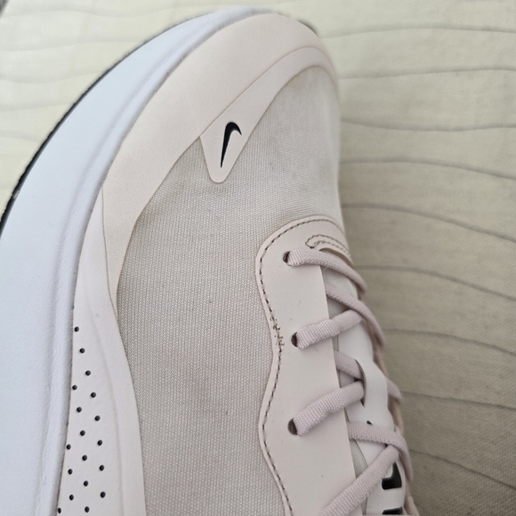 Nike Womens Air Max Dia Soft Pink Athletic Running Shoes AQ4312-603 Size 9.5 - Picture 12 of 15